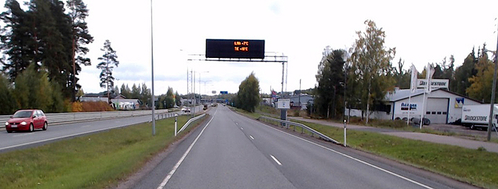 Tiedotusopaste valtatie 3:lla Ylöjärvellä