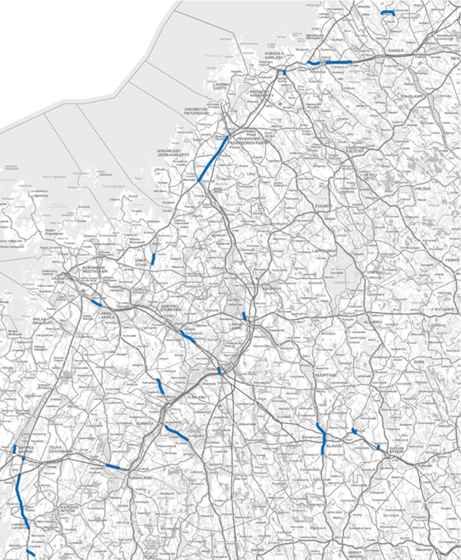 Bild 11. NTM-centralen i Södra Österbottens beläggningsobjekt år 2023. Den största andelen av beläggningskilometrarna på cirka 115 kilometer ligger i huvudvägnätet, dvs. sammanlagt cirka 82 %. De största beläggningsobjekten finns på riksväg 8, 3, 66 och 28 samt på riksväg 18. Endast cirka 11 kilometer vägar av lägre klass beläggs och cirka 8 kilometer gång- och cykelväg.