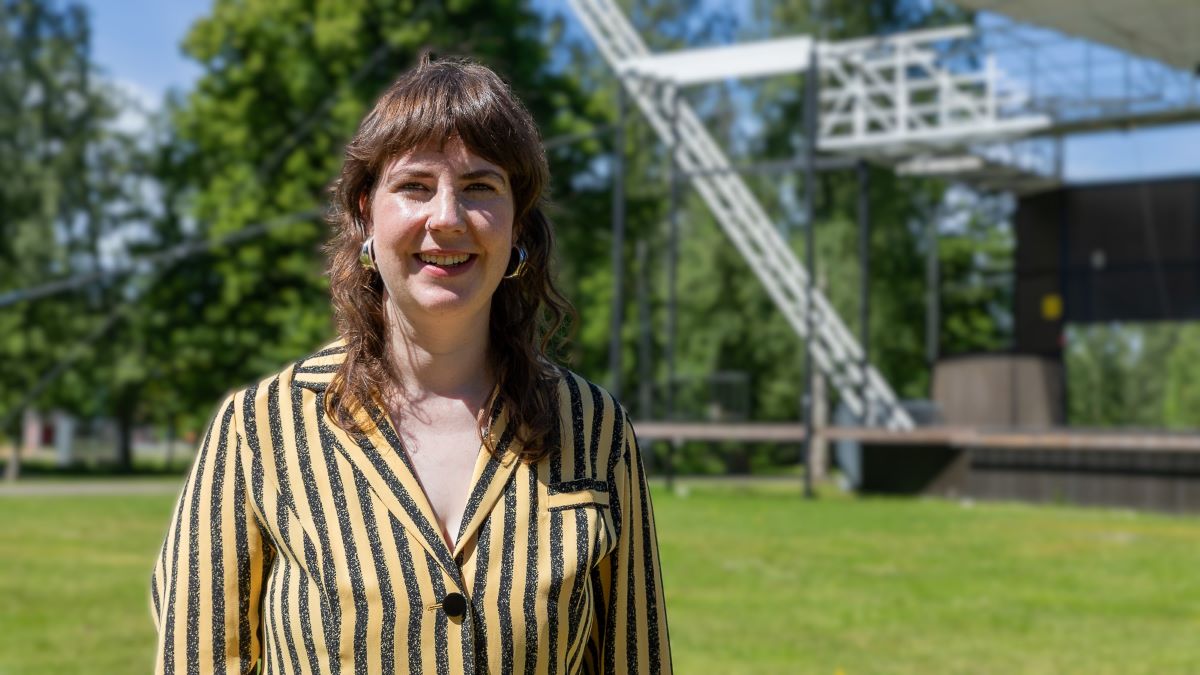 Projektipäällikkö Una Harnett.