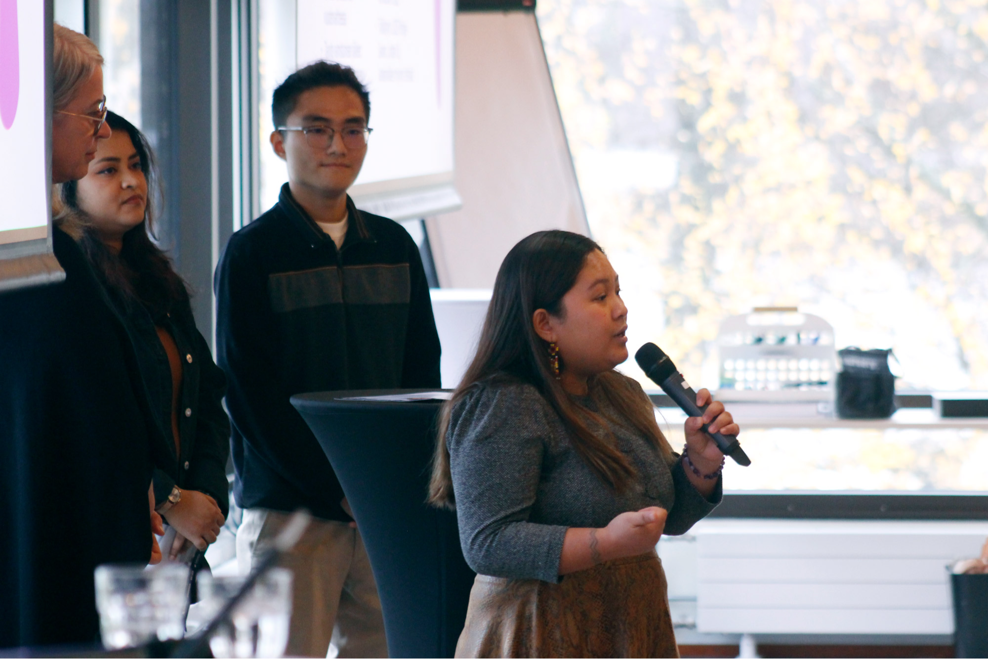 Kansainvälisessä rekrytointiin keskittyvässä tapahtumassa kuultiin ulkomaalaisten kokemuksista suomalaisessa työelämässä.