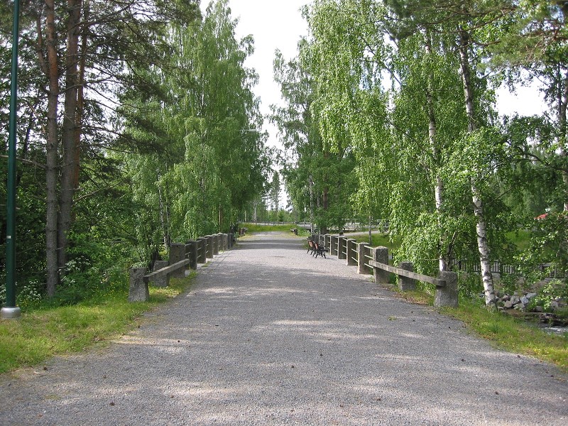 Lankosken silta päältä.